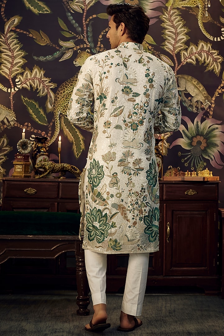 White Georgette Floral Embroidered Kurta by Kasbah Clothing at Pernia's Pop Up Shop