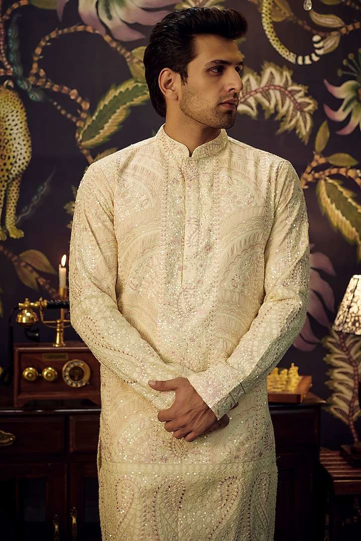 Cream & Pink Georgette Paisley Embroidered Kurta by Kasbah Clothing at Pernia's Pop Up Shop