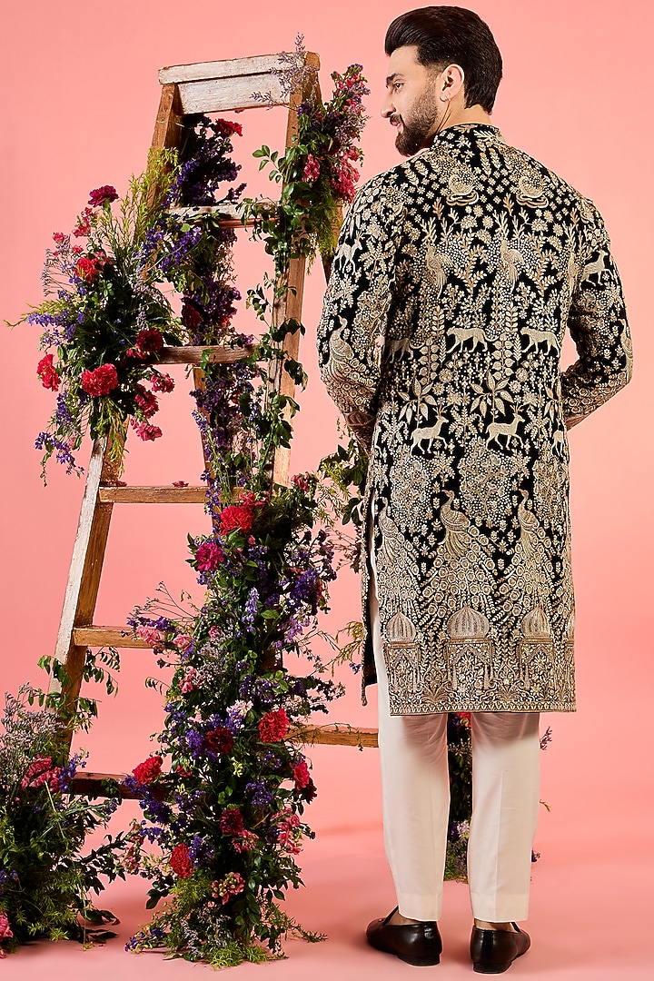 Black Georgette Threadwork Kurta by Kasbah Clothing at Pernia's Pop Up Shop