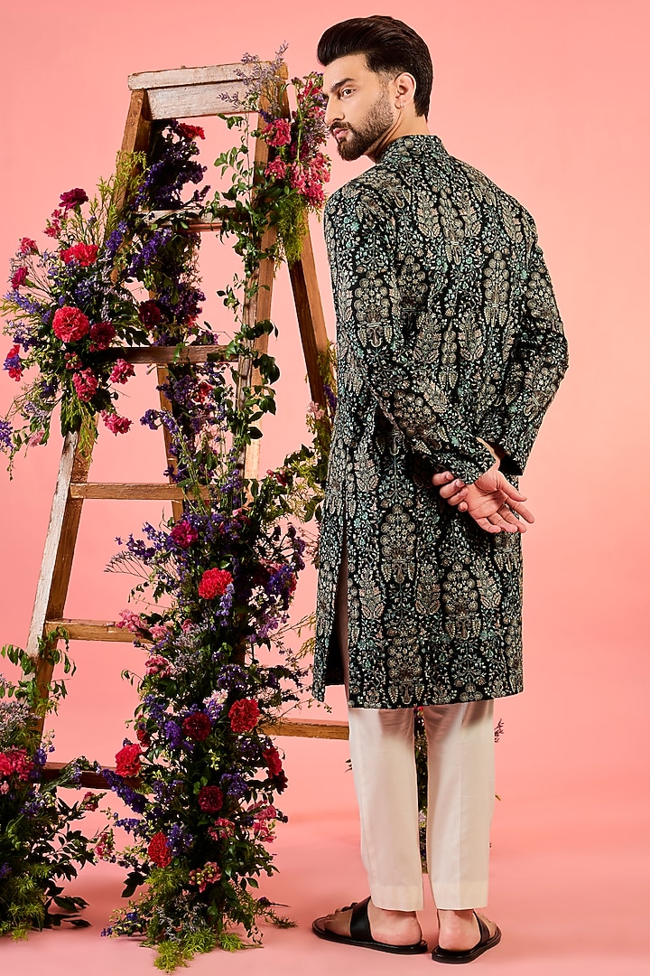 Black Silk Threadwork Chikankari Kurta by Kasbah Clothing at Pernia's Pop Up Shop