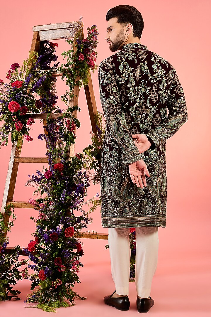 Wine Georgette Thread Embroidered Chikankari Kurta by Kasbah Clothing at Pernia's Pop Up Shop