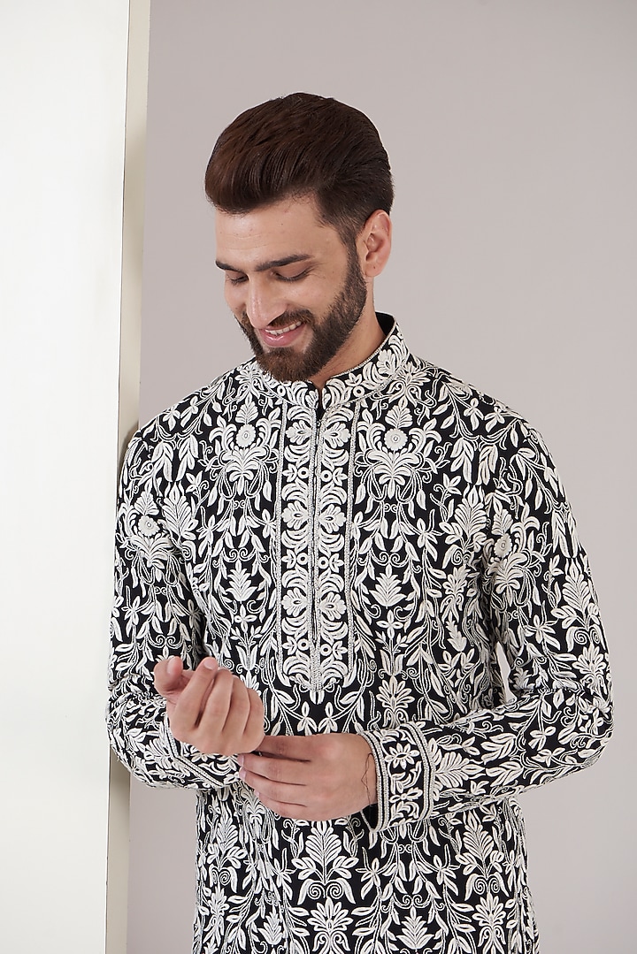 Black Georgette Thread Embroidered Kurta by Kasbah Clothing at Pernia's Pop Up Shop