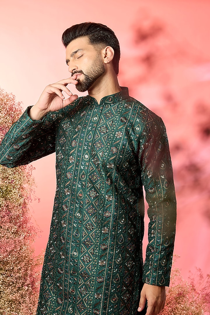 Bottle Green Silk Thread Embroidered Chikankari Kurta by Kasbah Clothing at Pernia's Pop Up Shop
