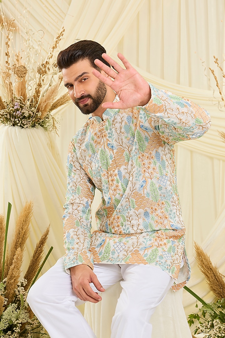 Ivory Silk Embroidered Short Kurta by Kasbah Clothing at Pernia's Pop Up Shop