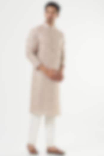 Lilac Chikankari Kurta by Kasbah Clothing at Pernia's Pop Up Shop