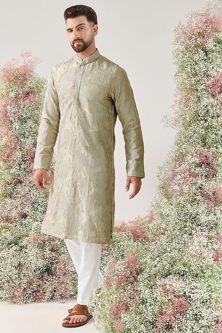 Mint-Silver Silk Threadwork Kurta by Kasbah Clothing at Pernia's Pop Up Shop