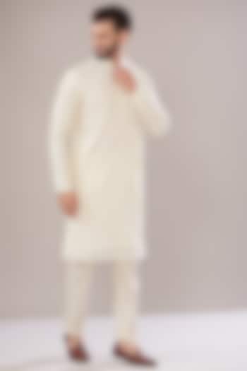 White Georgette Embroidered Kurta by Kasbah Clothing at Pernia's Pop Up Shop