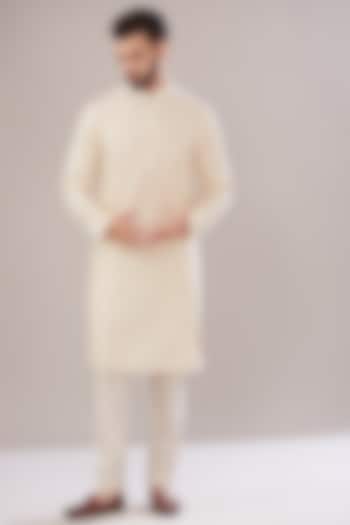 White Silk Embroidered Kurta by Kasbah Clothing at Pernia's Pop Up Shop