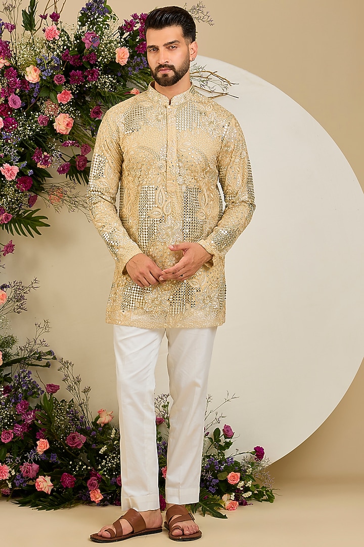 Gold Net Floral Thread Embellished Short Kurta by Kasbah Clothing at Pernia's Pop Up Shop