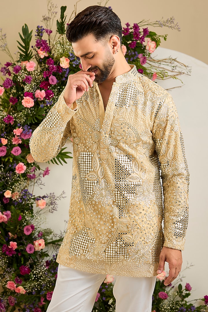 Gold Net Floral Thread Embellished Short Kurta by Kasbah Clothing at Pernia's Pop Up Shop