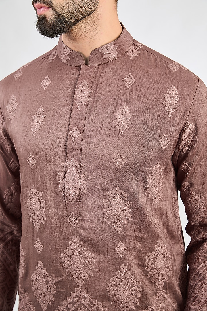 Mauve-Taupe Silk Chikankari Kurta by Kasbah Clothing at Pernia's Pop Up Shop