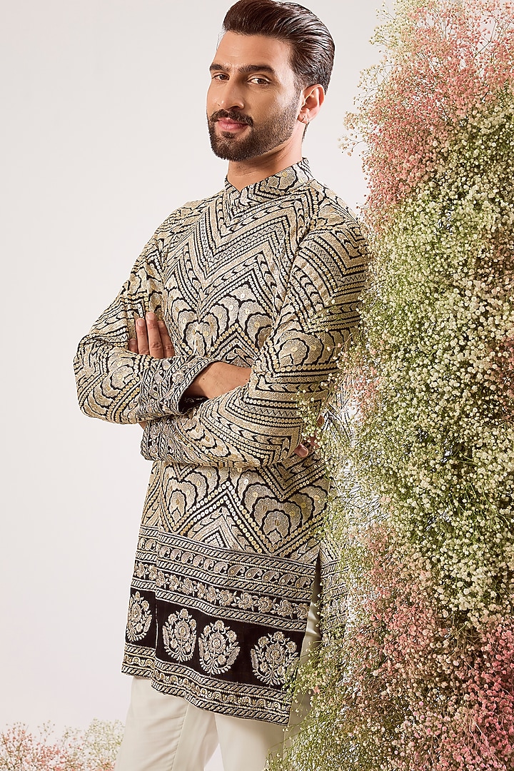 Black Silk Thread Work Short Kurta by Kasbah Clothing at Pernia's Pop Up Shop