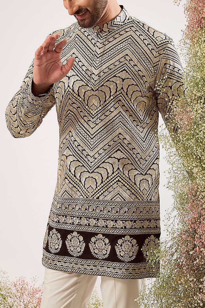 Black Silk Thread Work Short Kurta by Kasbah Clothing at Pernia's Pop Up Shop