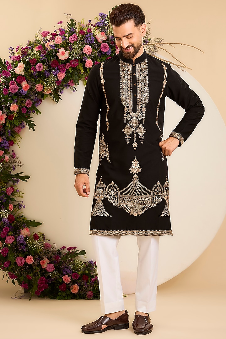 Black Japanese Thread Embroidered Kurta by Kasbah Clothing at Pernia's Pop Up Shop