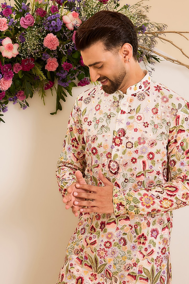 Ivory Georgette Thread Embroidered Kurta by Kasbah Clothing at Pernia's Pop Up Shop