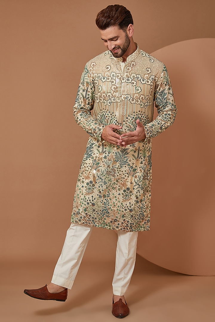 Ivory Georgette Floral Thread Embroidered Kurta by Kasbah Clothing at Pernia's Pop Up Shop
