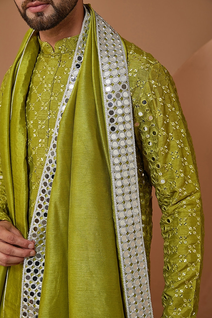 Mehendi Green Silk Mirror Embroidered Kurta With Stole by Kasbah Clothing at Pernia's Pop Up Shop