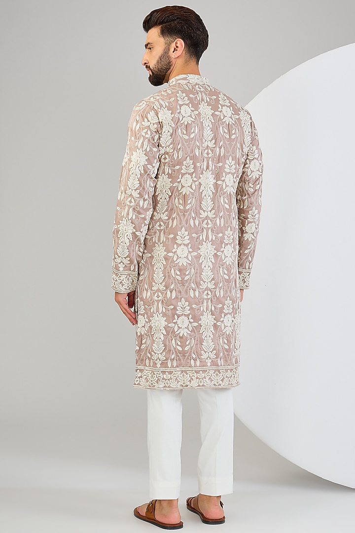 Mauve Silk Thread Embroidered Chikankari Kurta by Kasbah Clothing at Pernia's Pop Up Shop