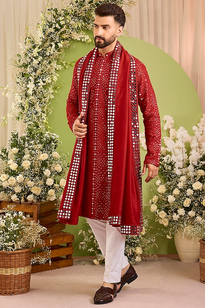Red Silk Mirror Embellished Kurta With Stole by Kasbah Clothing at Pernia's Pop Up Shop