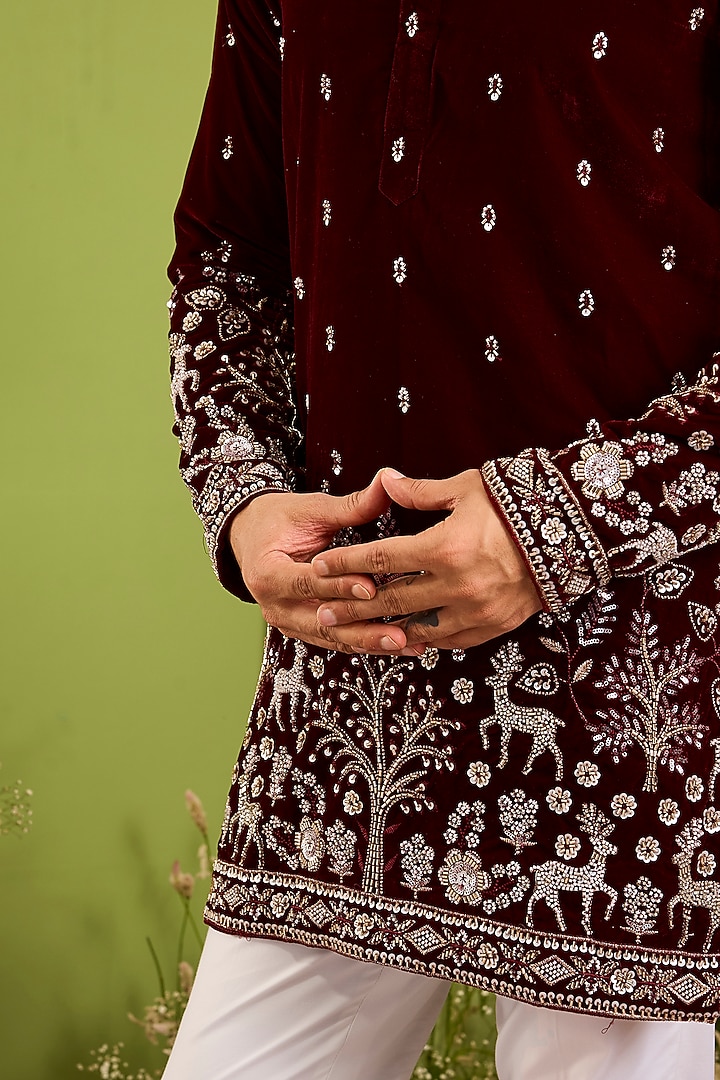 Maroon Velvet Hand Embroidered Short Kurta by Kasbah Clothing at Pernia's Pop Up Shop