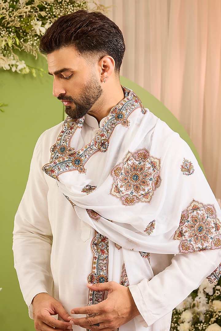 White Georgette Chikankari Embroidered Stole by Kasbah Clothing at Pernia's Pop Up Shop