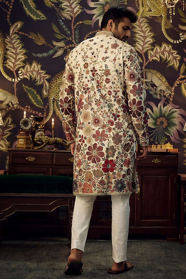 Ivory Georgette Floral Embroidered Kurta Set by Kasbah Clothing at Pernia's Pop Up Shop