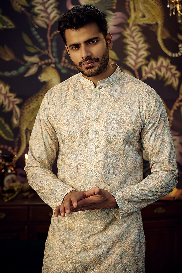 Beige Georgette Threadwork Kurta Set by Kasbah Clothing at Pernia's Pop Up Shop