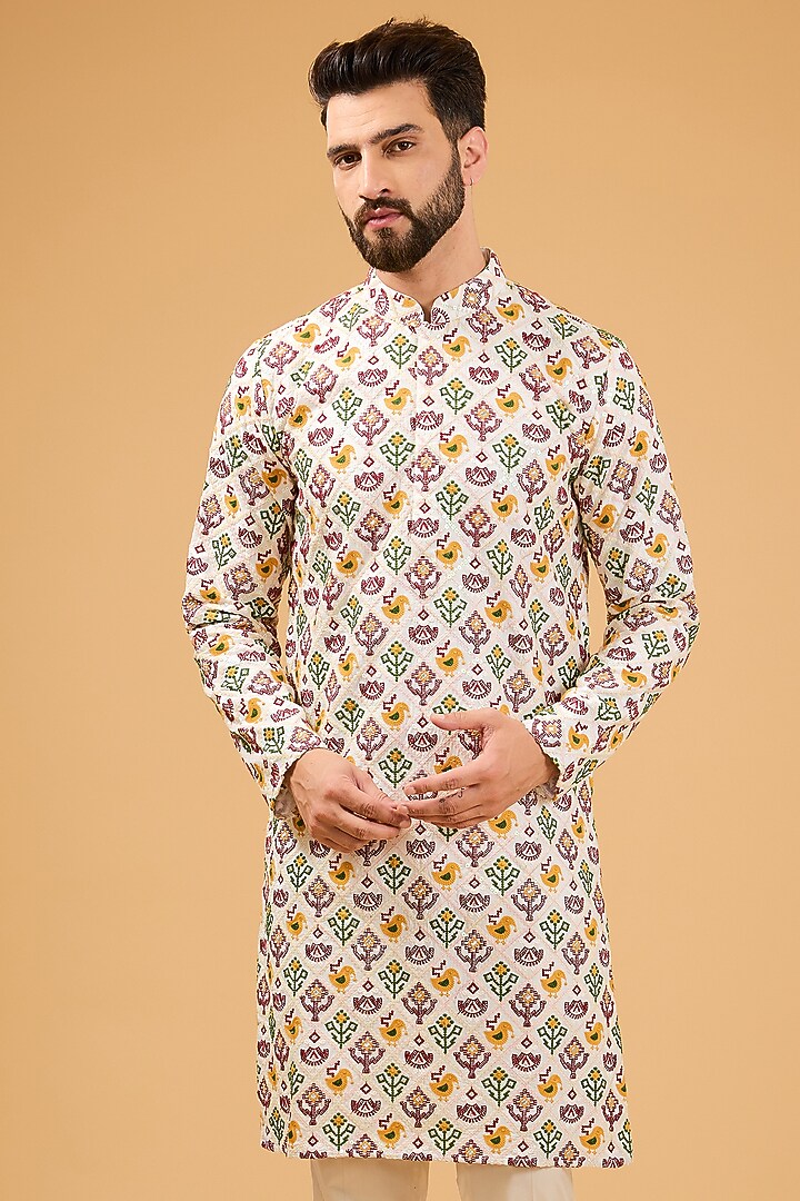 White Silk Thread Embroidered Kurta by Kasbah Clothing at Pernia's Pop Up Shop