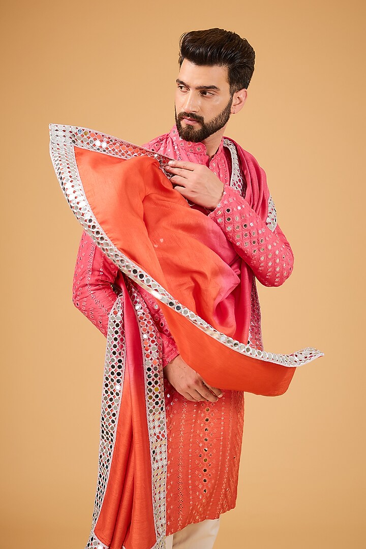 Pink Silk Ombre Kurta With Stole by Kasbah Clothing at Pernia's Pop Up Shop