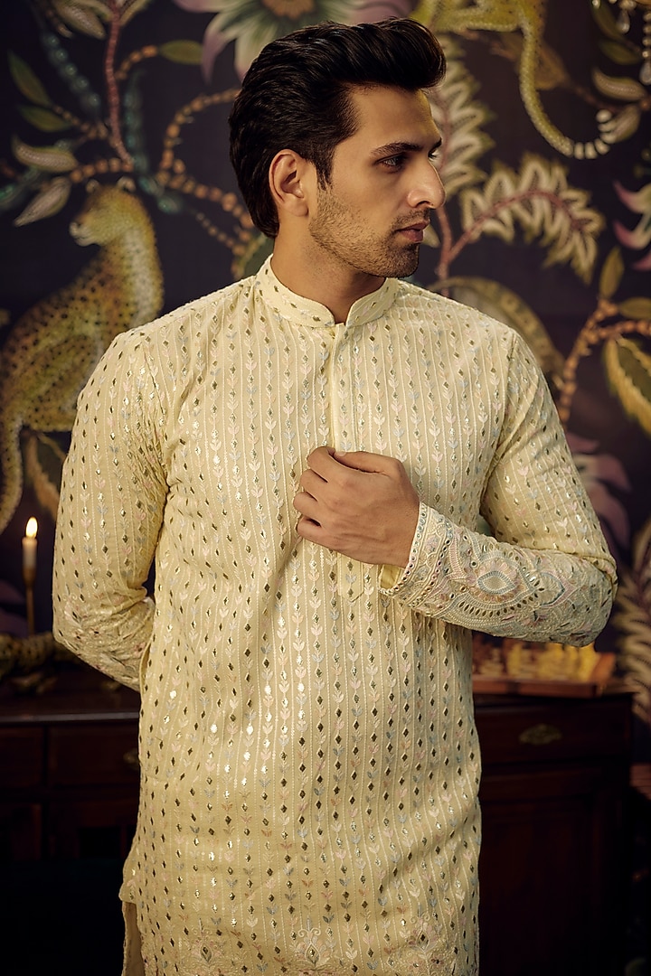 Cream Georgette Thread Embroidered Chikankari Kurta Set by Kasbah Clothing at Pernia's Pop Up Shop