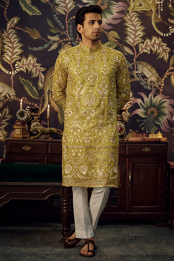 Green Georgette Zari Embroidered Kurta Set by Kasbah Clothing at Pernia's Pop Up Shop