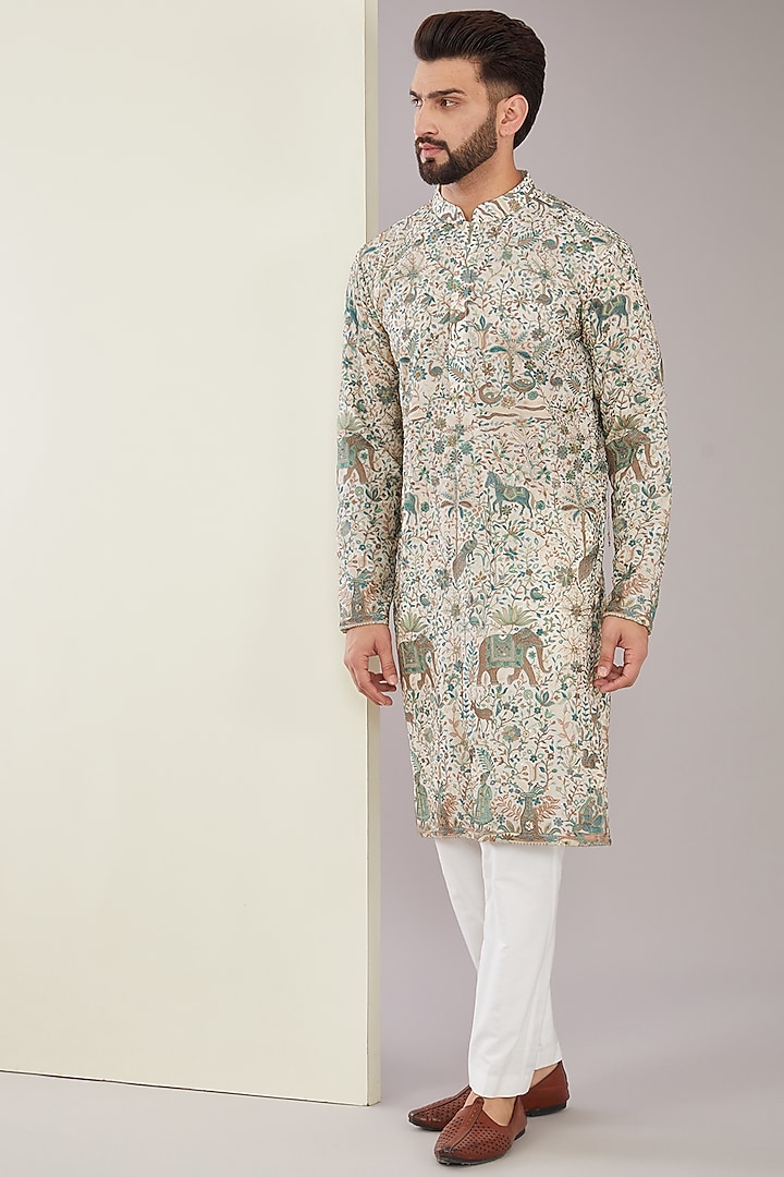 Off-White Georgette Kalamkari Embroidered Kurta by Kasbah Clothing at Pernia's Pop Up Shop