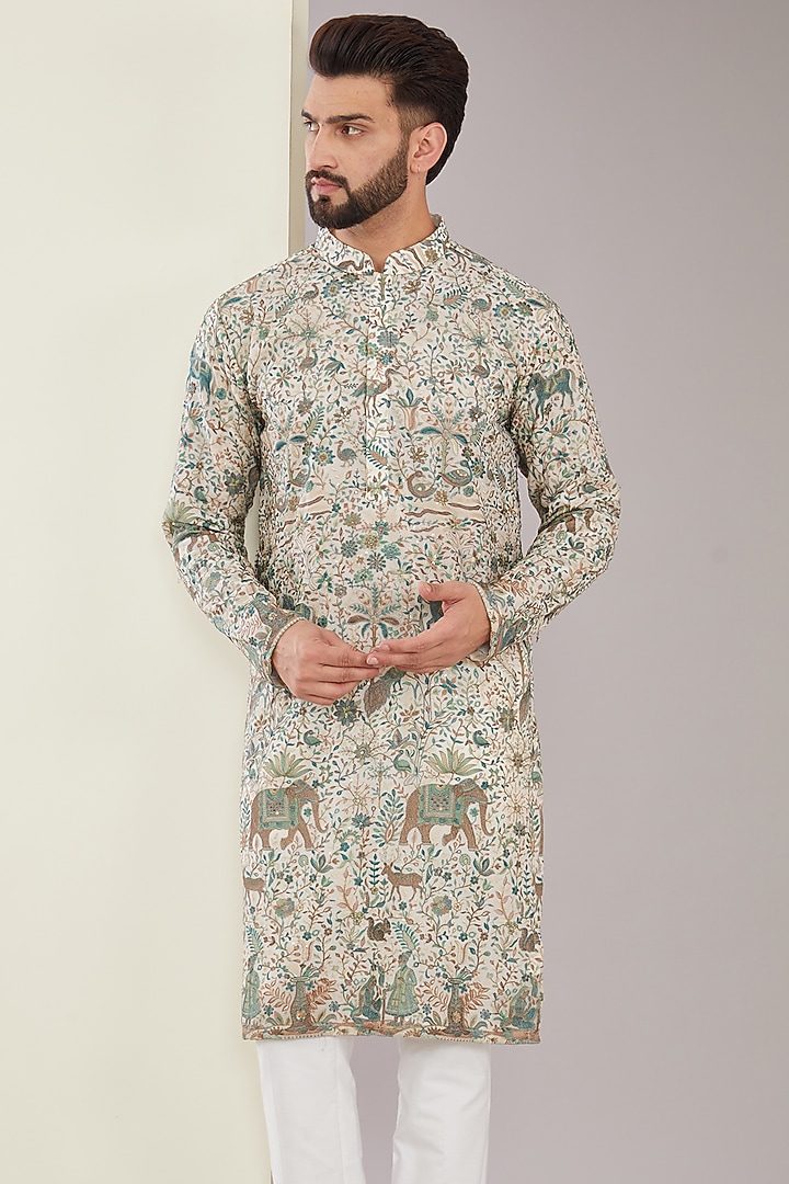 Off-White Georgette Kalamkari Embroidered Kurta by Kasbah Clothing at Pernia's Pop Up Shop