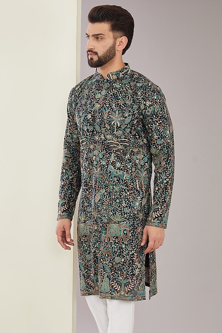 Black Georgette Thread Embroidered Kurta by Kasbah Clothing at Pernia's Pop Up Shop