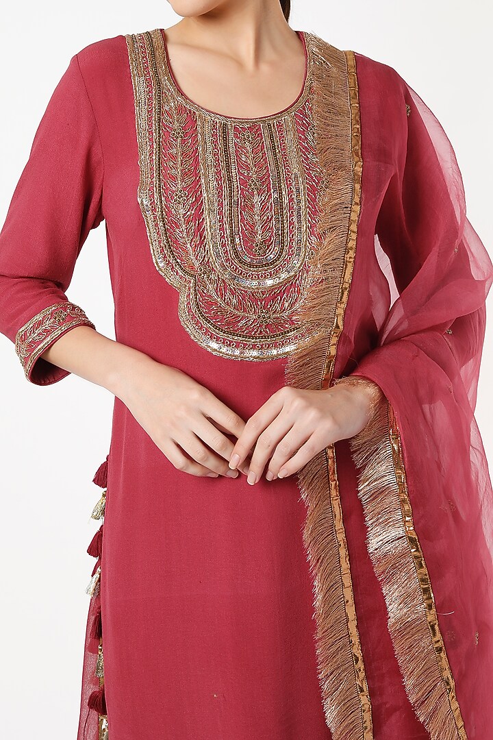 Red Zardosi Embroidered Kurta Set by Kashidaa at Pernia's Pop Up Shop