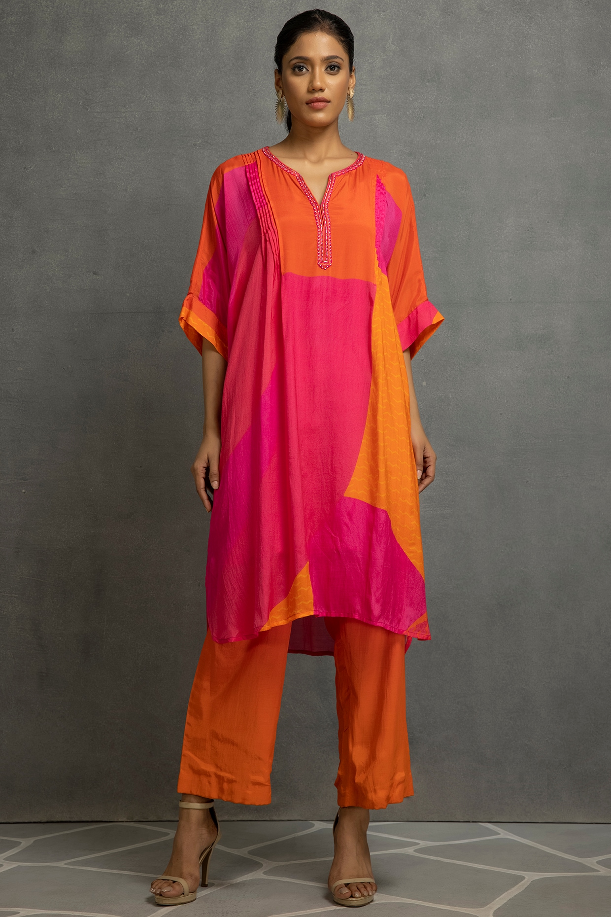 Varanga Women Pink & Orange Striped Gotta Patti Cotton Kurta - Absolutely  Desi