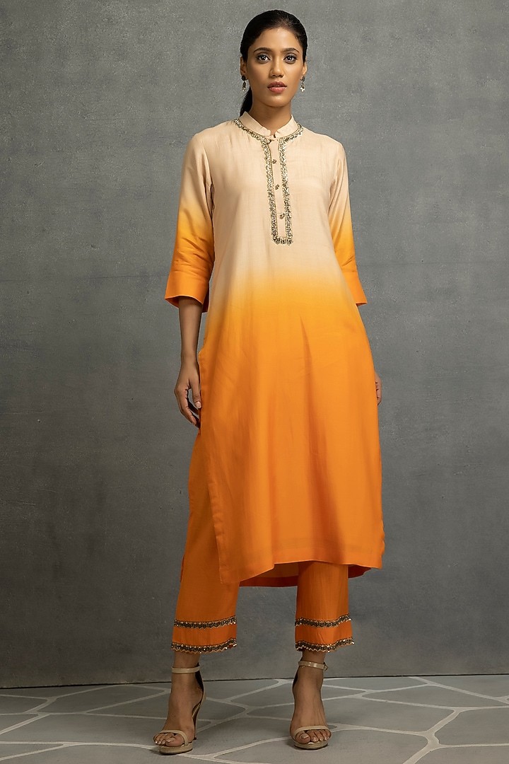 Yellow Cotton Silk Hand Embroidered Ombre Kurta Set by Kahani Lush at Pernia's Pop Up Shop