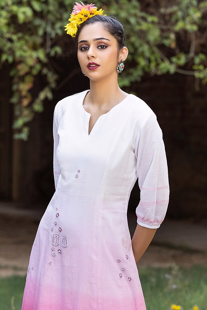 White & Pink Embroidered Kurta by Kahani Lush at Pernia's Pop Up Shop
