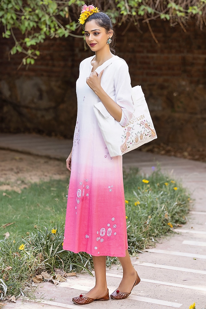 White & Pink Embroidered Kurta by Kahani Lush at Pernia's Pop Up Shop
