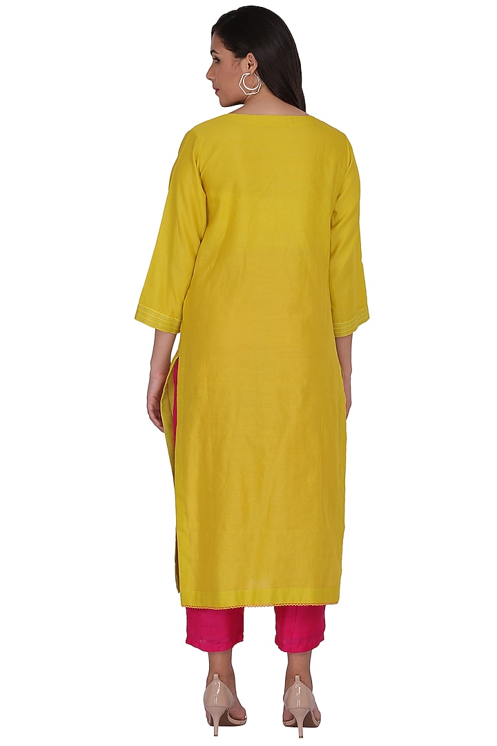 Yellow Embroidered Kurta Set by Kahani Lush at Pernia's Pop Up Shop