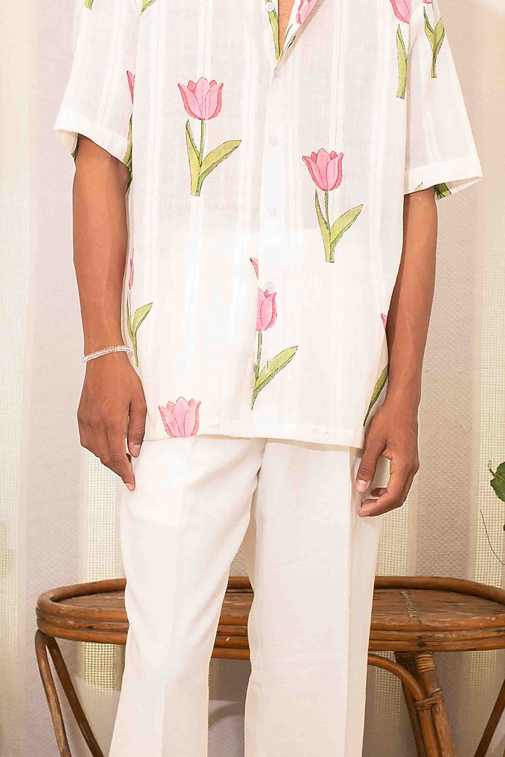 White Cotton Block Printed Co-Ord Set by Kalakaari By Sagarika Men at Pernia's Pop Up Shop
