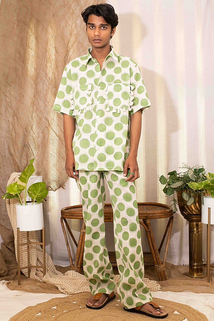 Green Cotton Printed Co-Ord Set by Kalakaari By Sagarika Men at Pernia's Pop Up Shop