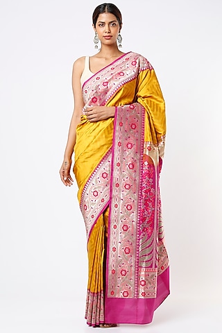 Yellow & Pink Pure Handloom Banarasi Silk Zari Work Saree Set by Kasturi Kundal