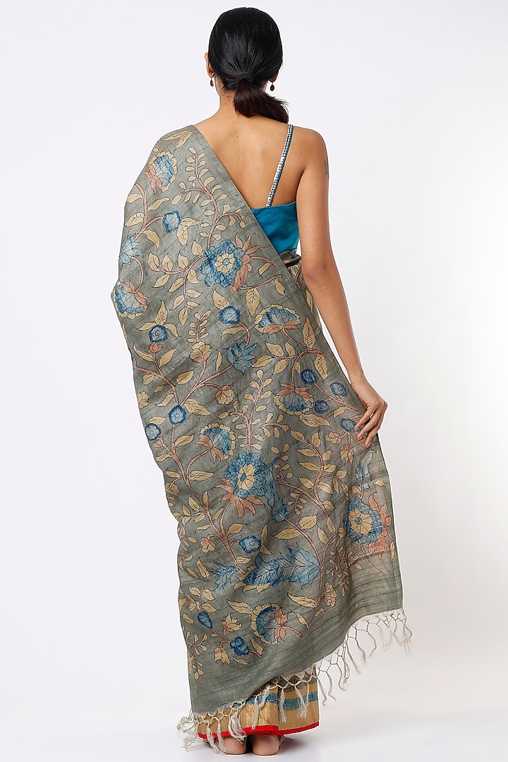 Grey Handloom Pure Tussar Silk Hand Painted Kalamkari Wedding Saree Set by Kasturi Kundal at Pernia's Pop Up Shop