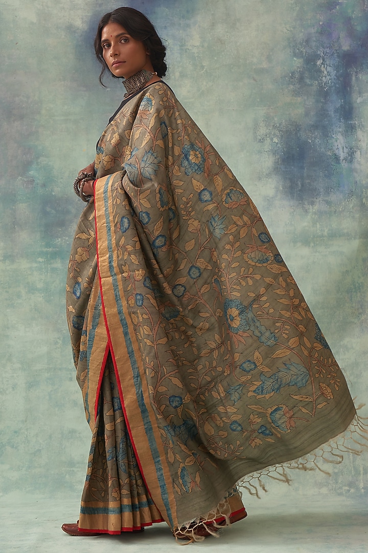 Grey Pure Tussar Silk Hand Painted Kalamkari Wedding Saree by Kasturi Kundal at Pernia's Pop Up Shop