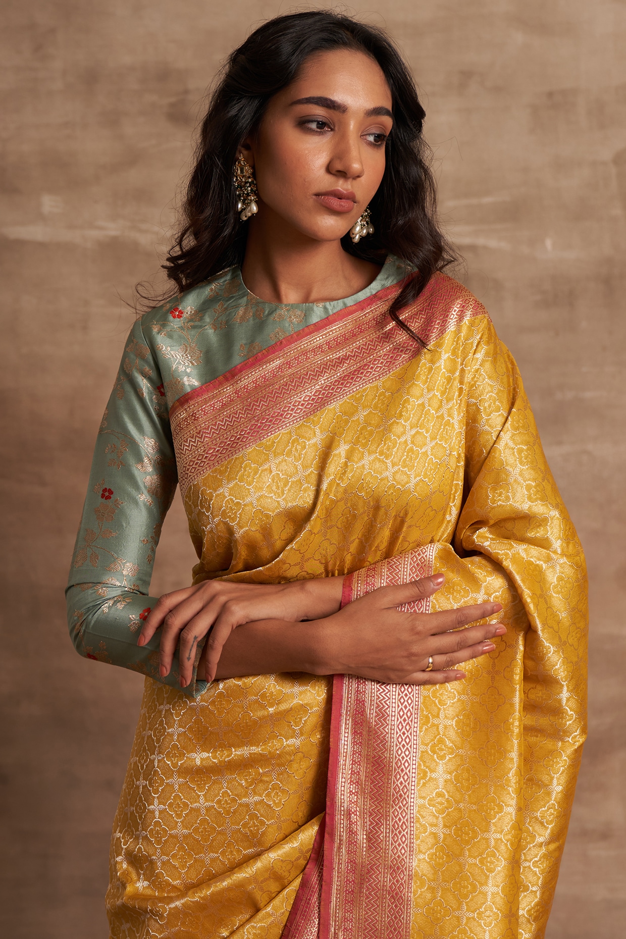 Golden Silk Banarasi Sarees – Gunj Fashion