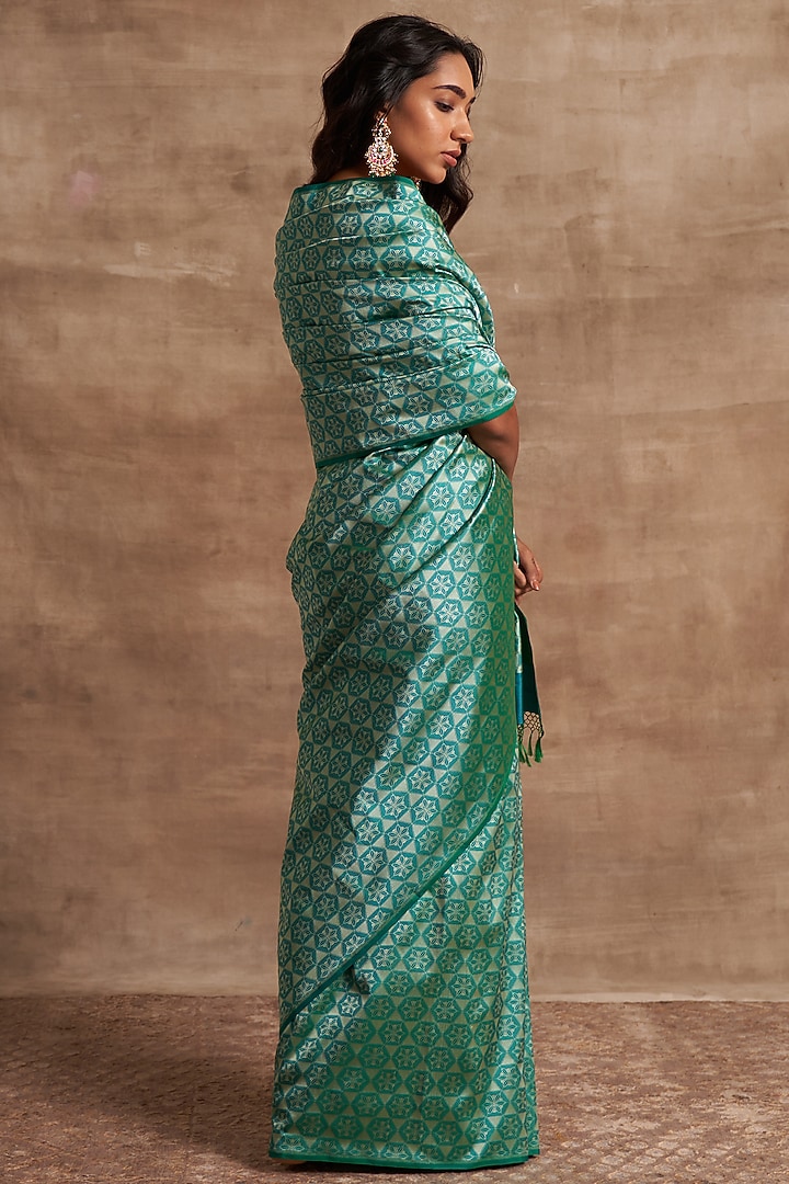 Turquoise Pure Banarasi Silk Jaal Work Wedding Saree by Kasturi Kundal at Pernia's Pop Up Shop