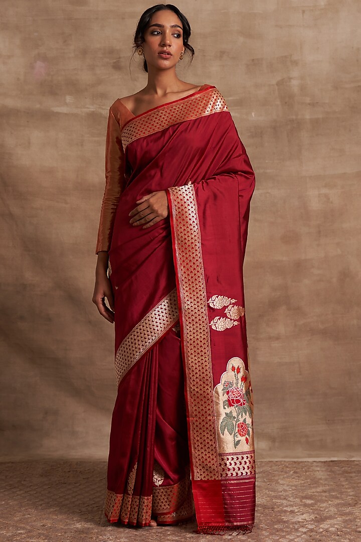Red Pure Silk Floral Motif Saree Set by Kasturi Kundal