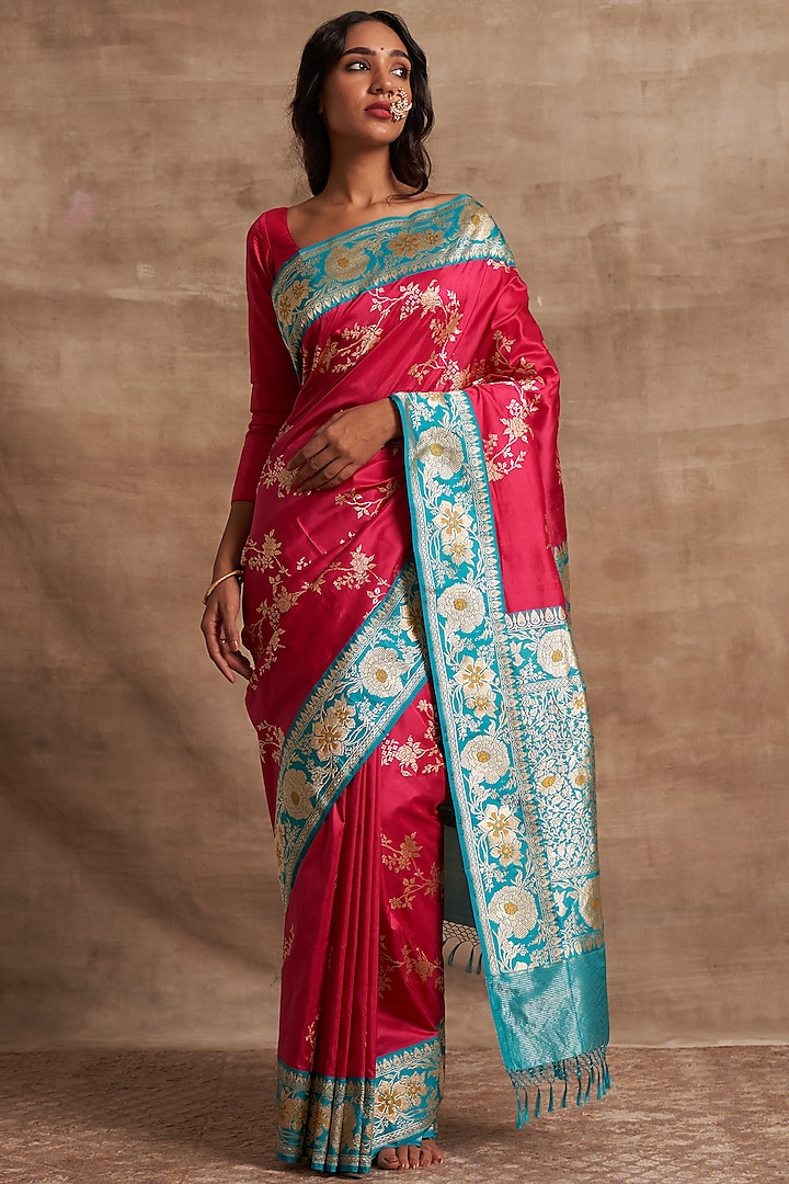 Fuchsia Pure Silk Saree Set by Kasturi Kundal at Pernia's Pop Up Shop