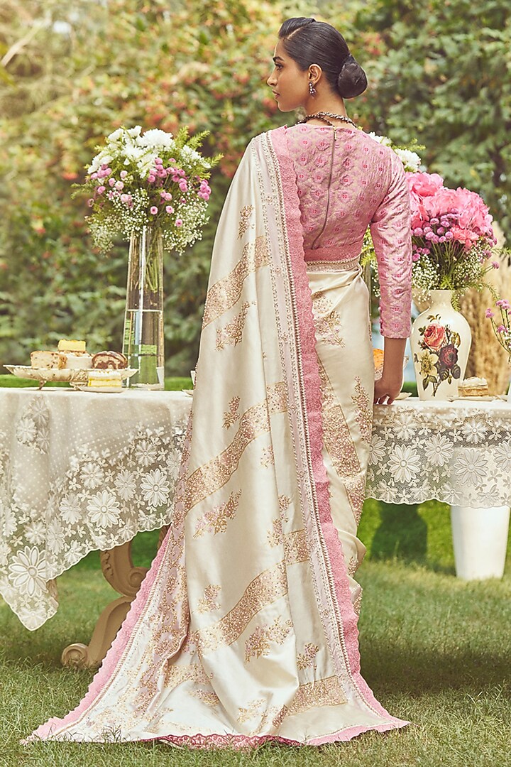 Ivory Katan Silk Pearl Embroidered Banarasi Handloom Reception Saree Set by Kasturi Kundal at Pernia's Pop Up Shop